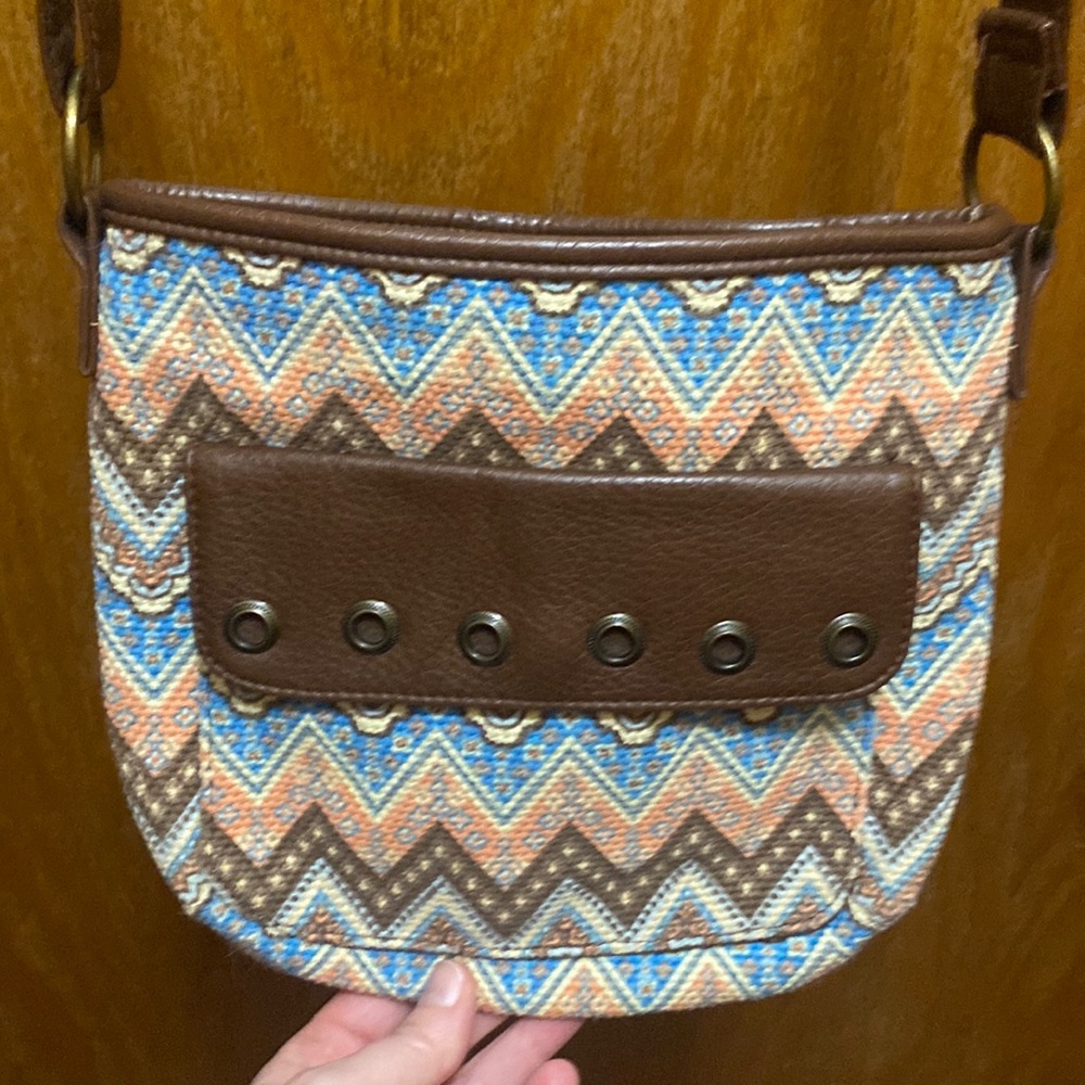 T-shirt and Jeans purse